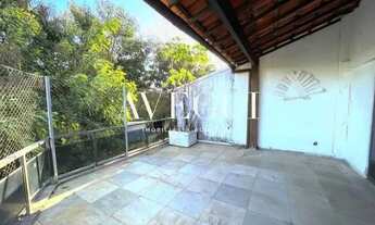 Imagem 7: Cobertura com vista para a Pedra da Gávea