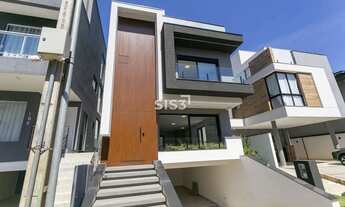 Imagem: Casa Nova à venda com 3 Suítes e Ático