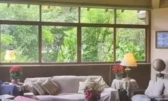 Imagem 7: Casa para Venda em Teresópolis, IUCAS, 4 dormitórios, 2 suítes, 5 banheiros, 3 vagas