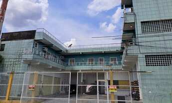 Imagem 2: Predio com 5 aptos mais área comercial em baixo