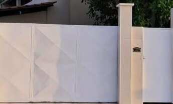 Imagem: Casa de esquina no centro de Aquiraz 3 quartos