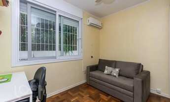 Imagem 4: Apartamento à venda em Petrópolis com 76 m², 2 quartos, 1 vaga