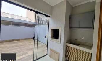 Imagem 7: Casa 3 Dormitórios / Pátio com Churrasqueira / Jardins do Prado