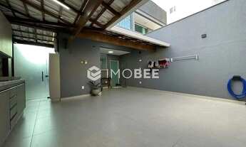 Imagem 3: Casa com 3 quartos e 255m² à venda no Santa Branca por R$1.250.000,00