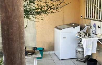 Imagem 14: Casa de repasse em ótima localização