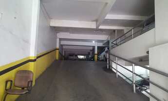 Imagem 4: Loja com mezanino no Centro de Florianópolis