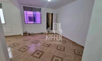 Imagem 3: Apartamento com 3 dormitórios à venda, 60 m² por R$ 220.000,00 - Barreto - Niterói/RJ