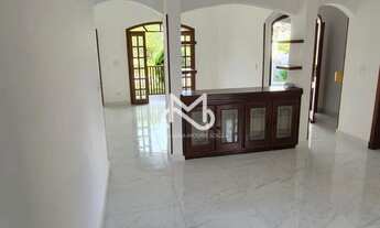 Imagem 7: Casa de Alto Padrão para locação anual no bairro Maitinga em Bertioga/SP