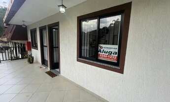 Imagem 4: Apartamento duplex, com 2 quartos e 2 banheiros próximo do Centro com vaga