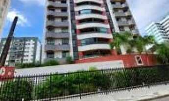 Imagem: Edifício Plaza de Madri em 13 de Julho