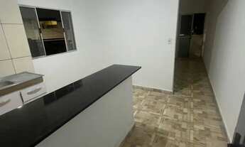 Imagem 2: ALUGA-SE CASA Casa com 1 dormitório