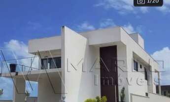 Imagem: Casa de alto padrão no condominio palm