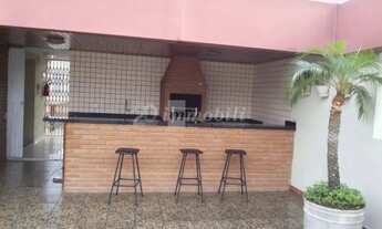 Imagem 4: PREDIO COM PISCINA