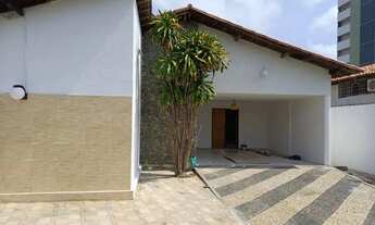 Imagem 2: EXCELENTE CASA NA AV. LINDOLFO MONTEIRO COM 5 QUARTOS SENDO 4 SUITES, SALA AMPLA, JARDIM D