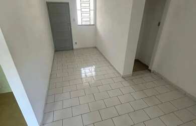 Imagem 4: Bangu Centro - Alg. 2 Qts. Junto Guanabara/ Estação