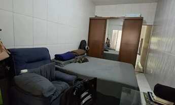 Imagem 3: Casa térrea med. 4x70 na Tv. Timbó px. a Av. Pedro Miranda e o Basa