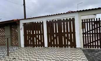 Imagem: Casa em RUA JUREMA DALVA FERREIRA - Balneario