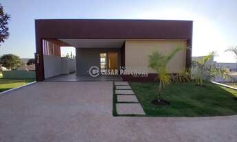 Imagem: Casa em Condomínio Térrea Vila do Golf