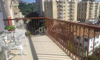 Imagem 4: Ótimo Apartamento com Dependência Completa, Varanda e Armários Embutidos! M83S