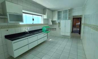 Imagem 5: Belo sobrado na Vila Eldízia