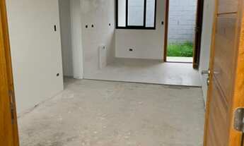 Imagem 3: Casa de condomínio para venda tem 53 m² com 3 quartos em Guaraituba - Colombo - PR