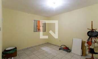 Imagem 6: Casa para Aluguel - Vila Galvão, 1 Quarto, 75 m2