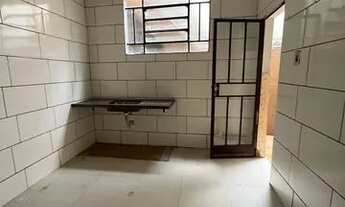 Imagem 5: Excelente Casa 03 qrts no Bairro Glória próx. da Av. João César de Oliveira- Contagem - M