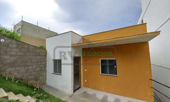 Imagem 3: Casa com quintal 2 quartos e garagem em Terras Altas