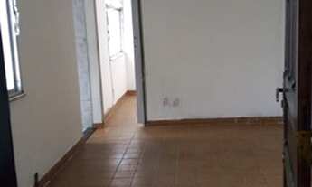 Imagem 3: Alugo apt no primeiro andar em Irajá com garagem