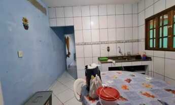 Imagem 2: Casa espaçosa com quintal /C