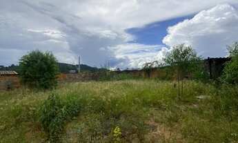 Imagem 7: Casa em lote com área de 397 m² em Itaúna/ MG