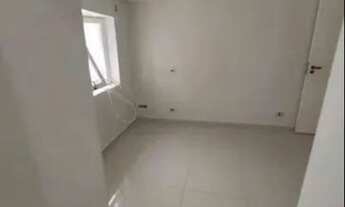 Imagem 5: Casa em rua pública