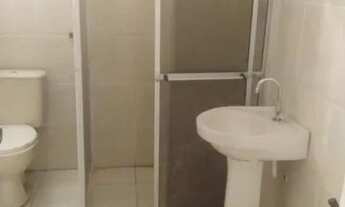 Imagem 5: Quarto e sala , escada ,.Próximo ao Quartel , rua do lado da Loja Truly Nolen