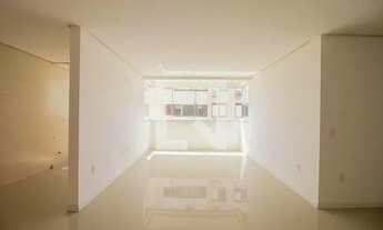 Imagem 2: Apartamento para Aluguel - Jardim Botânico, 2 Quartos, 68 m2