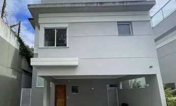 Imagem 4: Casa de condomínio sobrado para venda possui 234 metros quadrados com 3 quartos