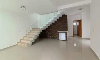 Imagem 5: Sobrado de Alto Padrão no bairro Butiatuvinha, Curitiba