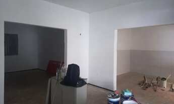 Imagem 5: Casa para venda com 240 metros quadrados com 4 quartos em Parangaba - Fortaleza - CE