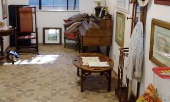 Imagem 6: Casa duplex com duas suites, cercada de muito verde