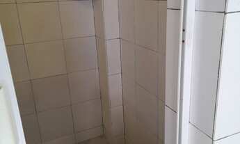 Imagem 6: ALUGO KITNET Térreo