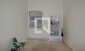 Imagem: Casa para Aluguel - Centro, 2 Quartos, 85