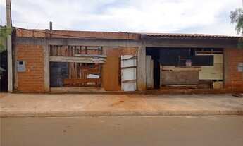 Imagem: Terreno de 360 metros. Com 02 casas construídas