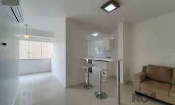 Imagem 3: Apartamento semimobiliado com 1 dormitório e vaga,no Jardim Botânico