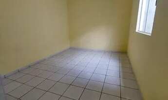 Imagem 5: Chácara situada no bairro água verde com casa medindo 150 metros com escritura