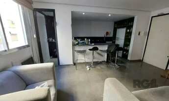 Imagem 2: PORTO ALEGRE - Apartamento Padrão - Azenha