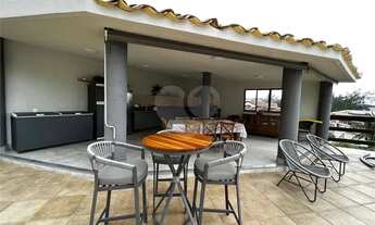 Imagem 5: Casa com 8 quartos na Praia do Morro á venda