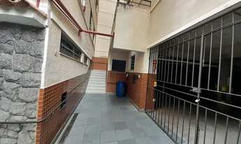 Imagem 4: Apartamento para aluguel possui 82 metros quadrados com 2 quartos em São Mateus - Juiz de