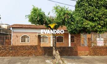 Imagem 2: Casa para Venda em Cuiabá, Boa Esperança, 5 dormitórios, 1 suíte, 3 banheiros, 6 vagas