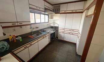 Imagem 4: Maravilhosa casa triplex no bairro De Lurdes, com 4 quartos sendo uma suíte, área de lazer