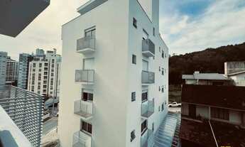 Imagem 5: Cobertura duplex, 3 dormitórios, 1 suíte, sala espaçosa, varanda com churrasqueira