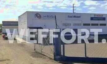 Imagem: Imóvel comercial em esquina com estacionamento